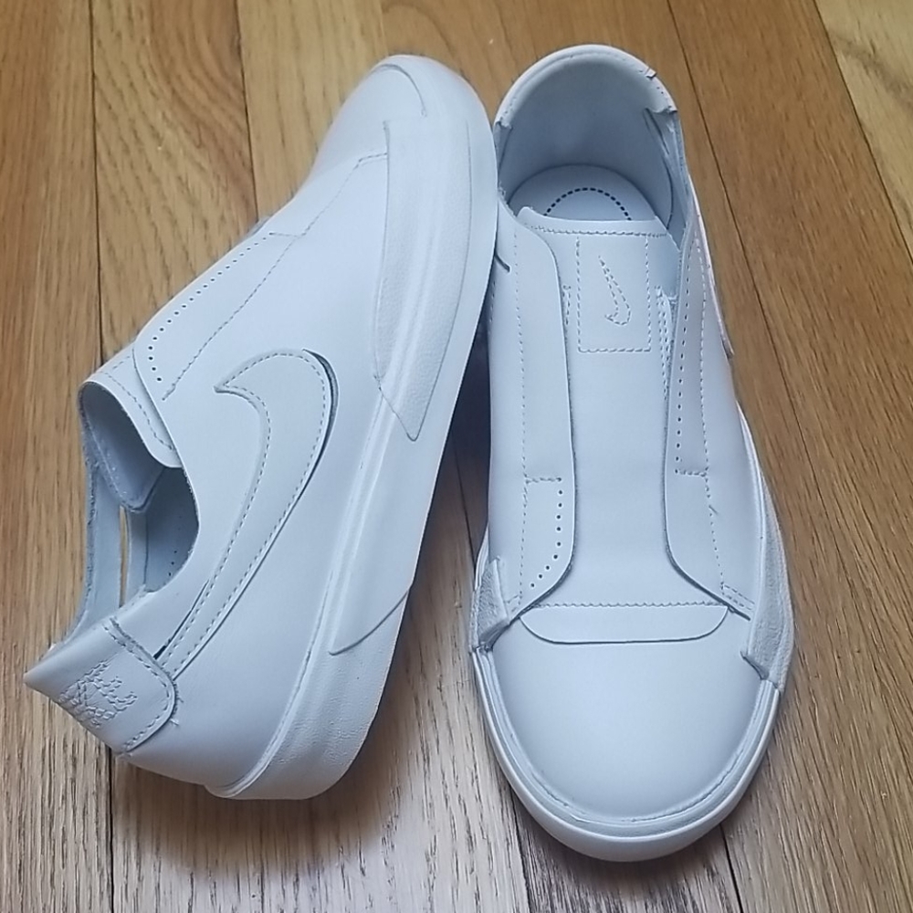 Nike Blazer Low Kickdown Triple White